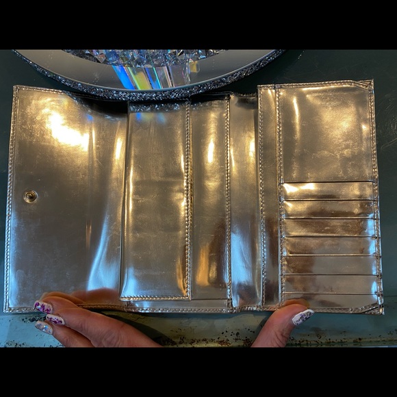 ✨Gucci Trifold Continental Wallet - Picture 3 of 8